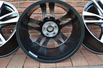 5x112 R19 Hliníkové disky Originál Audi A6 C8 - 6