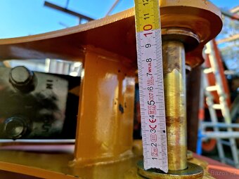 Hydraulické kladivo pro minibagr - 6