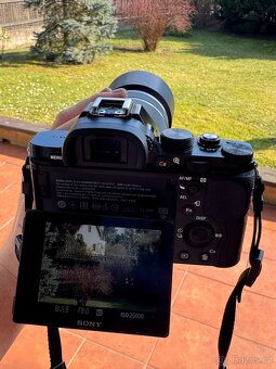 Sony alpha a7 - 6
