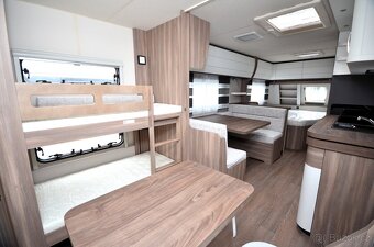 Karavan Hobby Excellent Edition 650 KMFe - 6