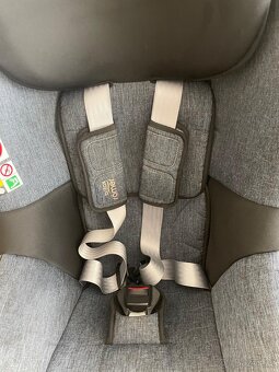 Britax Römer otočná autosedačka se základnou - 6