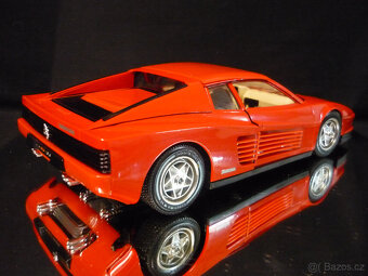 Ferrari Testarossa 1984 Bburago 1/18 - 6