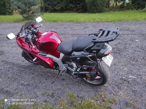 Suzuki GSX1300R Hayabusa - 6