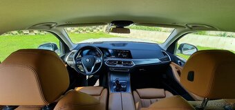 BMW X5 4.0i - 6