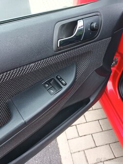 Škoda Fabia 1,4, 74 kW combi červená - 6