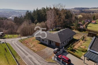 Prodej novostavby RD o dispozici 5+kk s garáží a se zahradou - 6