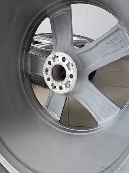 Orig. Mercedes GLE Zímní 21" dvourozměr -Top - 6