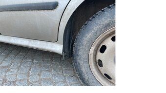 Škoda octavia combi 1.6 benzin - 6