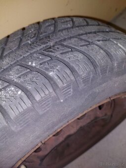 4× zimní 175/65 R14 Michelin + plechy - 6