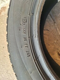 PIRELLI zimní 205/55 R16 91H, 4mm - 6