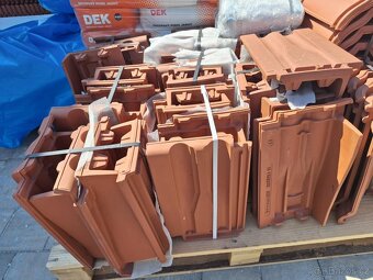 Taška střešní Tondach Renoton 14 režná 240 kusů + hřebenáče - 6
