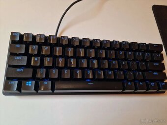 Razer Huntsman MINI - 6