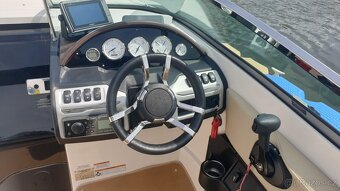 Prodám motorový, kajutový člun, loď Regal 2250 - 6