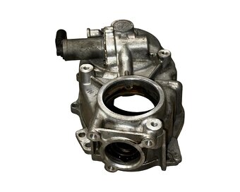 Kryt rozvodů 06F103530P Škoda Octavia 2 RS r.v. 2006 - 6