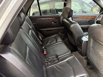 Cadillac SRX 4,6 V8 - 6