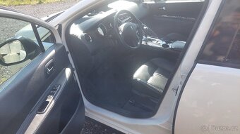 Peugeot 3008 benzín 1,6 16V rok 2011 plná výbava - 6