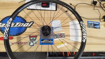 Zapletená kola Light Bicycle, Dtswiss, Novatec 29" boost 11 - 6