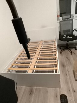 Prodám postel 120cm x 200cm - 6