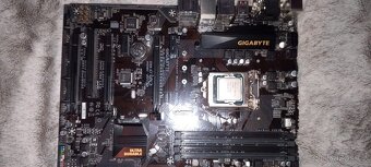 Gigabyte GA-B250-HD3P a Intel I5 6500 - 6