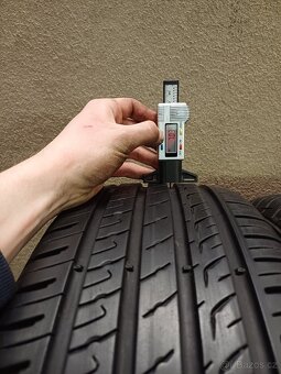 LETNÍ pneu Barum 195/55/r15 4ks - 6
