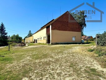 Zemědělský areál s navazujícími pozemky (12438m2), Bonětičky - 6