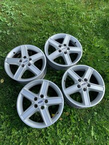 ALU KOLA FORD FOCUS R16 5X108 - 6