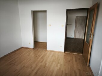 Pronájem bytu 2+kk s balkonem, ca 65 m2, OV, v Liberci - 6