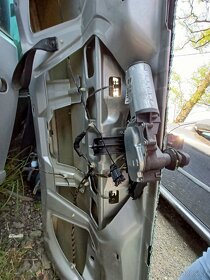 Páté dveře fabia 1 combi / praktik bez skla - 6