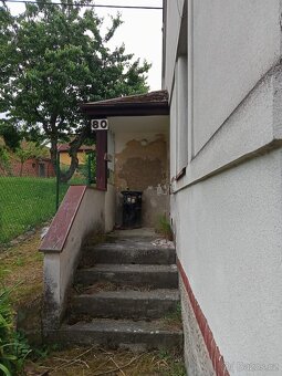 Prodám rodinný dům k rekonstrukci - 6