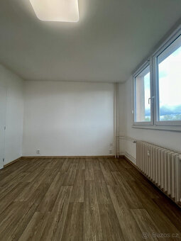 Pronájem bytu 1+kk, Spartakkovců, Poruba, 6800 Kč/měs, 23 m2 - 6