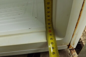 Malý mrazák Zanussi objem 50 l - 6