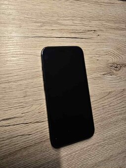 Iphone 15, 128 GB Černá - 6