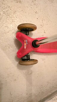 dětská tříkolová koloběžka Mini Micro Classic - 6