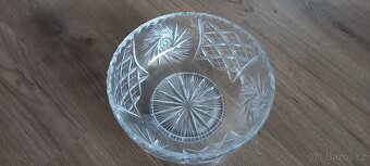 Broušené sklo mísy - 6