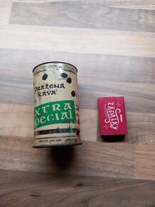 Krabičky papír,plech, bakelit - 6