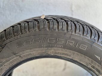 Zimní pneu NOKIAN WR SUV 235/65 R18 - 6