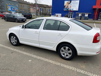 Škoda Octavia II 1.6 TDI na splátky bez registru - 6