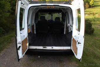 Ford Transit Connect 1.8TDCi, 2 x Majitel, Servisní kniha - 6