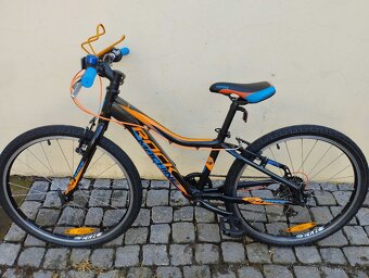 dětské horské MTB kolo Rock Machine Surge 24; hmot. 10,8kg; - 6