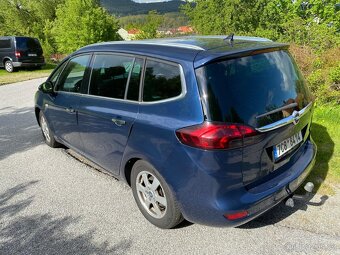 Opel ZAFIRA TOURER 2,0 D - 6