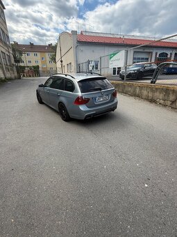 BMW e91 330xd - 6