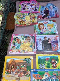 Obří sbírka puzzle (princezny, i dřevěné, Krtek, Disney.. - 6