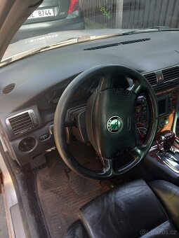 Škoda superb 1 2.5 V6 120kw 2005 - 6