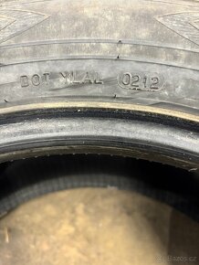 Gumy Nokian V 215/60 R16 - 6