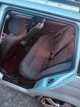 BMW e46 320 110kw - 6