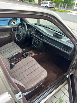 Mercedes-Benz 190 2.0 benzin - 6