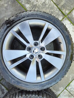 Kola Škoda Zenith 18" zimni pneu Pirelli 5mm - 6