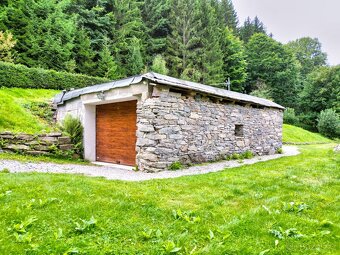 Prodej pozemku 1.421 m², vybudované 1. podlaží chaty, garáž, - 6