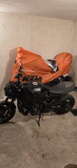 YAMAHA XSR 900 SP - 6