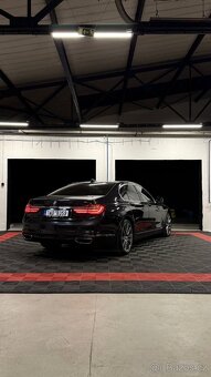 BMW 740d xDrive  G11 výbava - 6